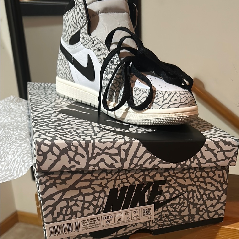 Nike Air Jordan High-Top Elephant White Cement